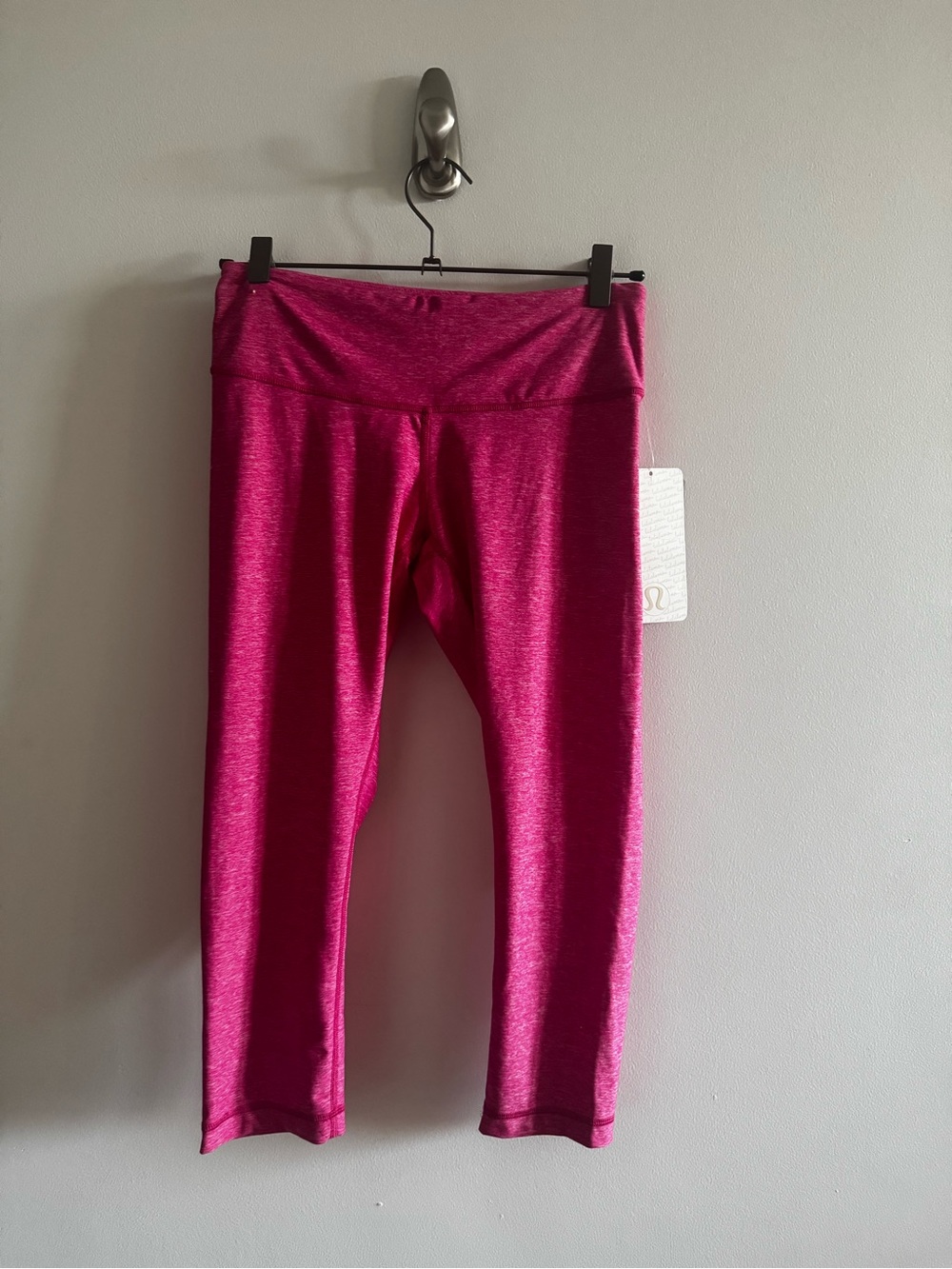 lululemon athletica Wunder Under Crop II Pink Capri Leggings